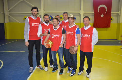 Saran Holding, Soma'da spor salonu açtı - YENİ ASYA